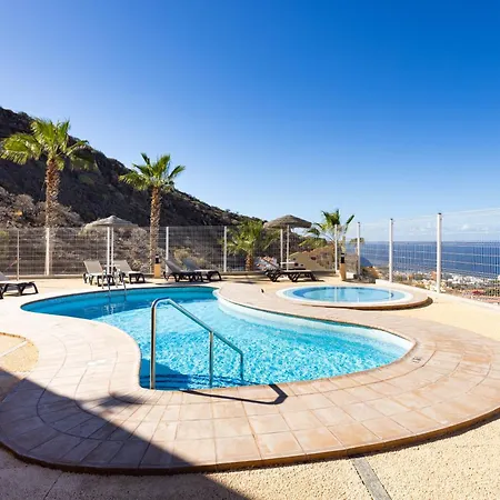 Home2book Chic Getaway Sea Views &pool