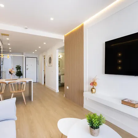 Home2book Chic Getaway Sea Views &pool Apartment *