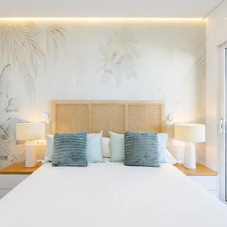 Home2book Chic Getaway Sea Views &pool *