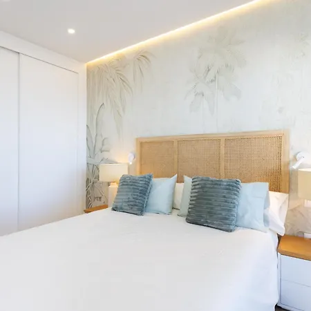 Home2book Chic Getaway Sea Views &pool *