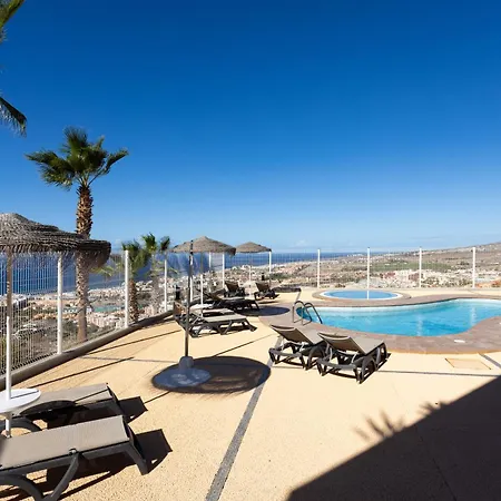 Home2book Escape & Pool, Only Adults 아데제